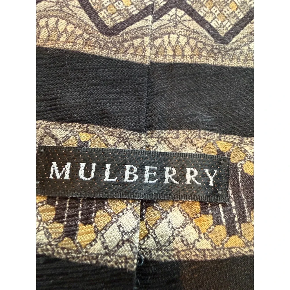 Mulberry silk necktie